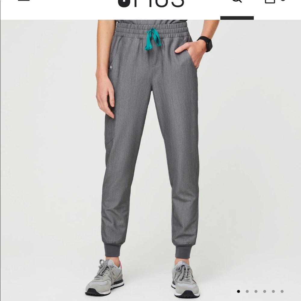 High waisted Zamora scrub pants